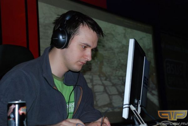 � ��� � xek