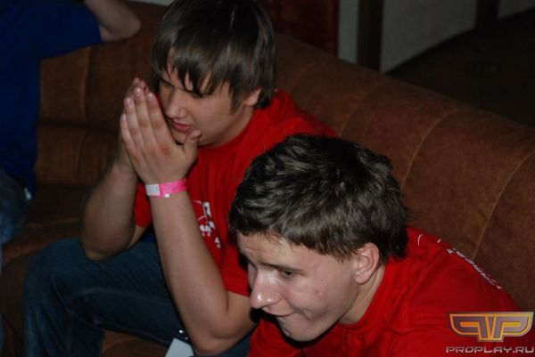 ������ Zeus ����� �� fnatic